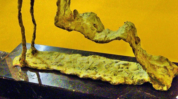 ESCALERA AL PARAISO, bronce, 35 x 21 x 9 cm