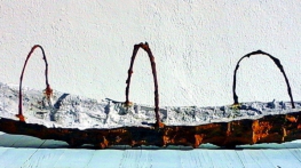 CANOA DEL ALMA Nº 4, aluminio, 37 x 193 x 28 cm