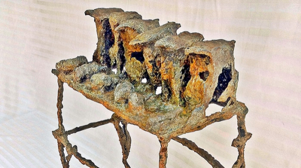 DOS NATURALEZAS Nº 2, hierro fundido, 59 x 50 x 40 cm