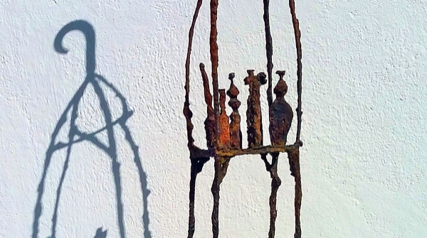 CASA DEL ALMA Nº 1, hierro, 123 x 40 x 40 cm